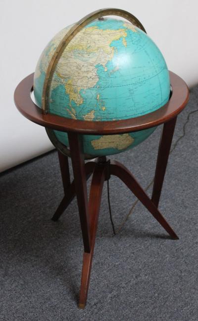  Dunbar Illuminated Glass World Globe on Mahogany Stand by Edward Wormley for Dunbar