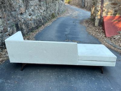  Dunbar MODERN CHAISE SOFA IN THE MANNER OF DUNBAR