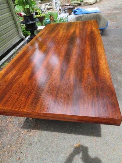  Dunbar Stunning Rare Rosewood and Brass Platform Desk by Roger Sprunger for Dunbar