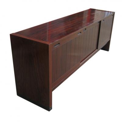  Dyrlund Vintage Mid Century Modern Dyrlund Rosewood Credenza