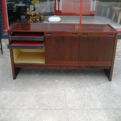  Dyrlund Vintage Mid Century Modern Dyrlund Rosewood Credenza