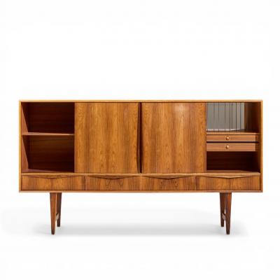  E W BACH E W Bach for Sejling Mid Century Danish Rosewood Credenza
