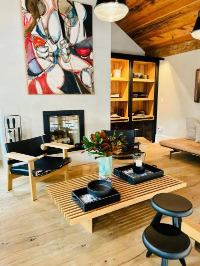  ELDVARM EMMA CANDLE HOLDER IN BLACK WITH BLACK DETAIL