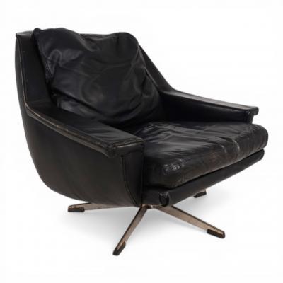  ESA Denmark ESA 802 Black Leather Lounge Chair by Werner Langenfeld 1970