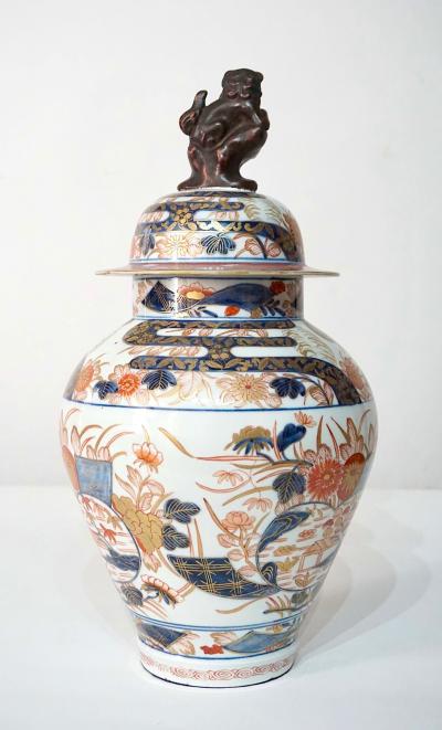 Edme Samson et Cie Samson Edo Imari Porcelain Covered Jar or Vase Paris circa 1880