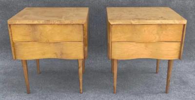  Edmond J Spence Restored Pair of Edmund Spence Golden Birch Wavy Front Nightstands Sweden 1950s