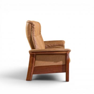  Ekornes Stressless Ekornes Stressless Mid Century Buckingham Leather Reclining Sofa