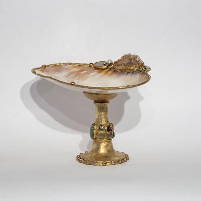  Ella K Large Mounted Shell