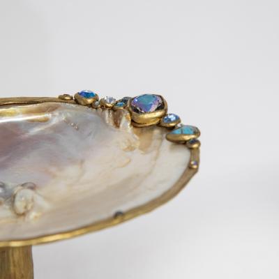  Ella K Mounted shell