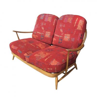  Ercol Ercol Spindleback Settee and Lounge Chair Set
