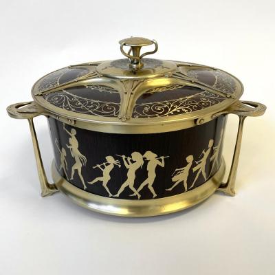  Erhard and Sohne Erhard and Sohne Circular Box