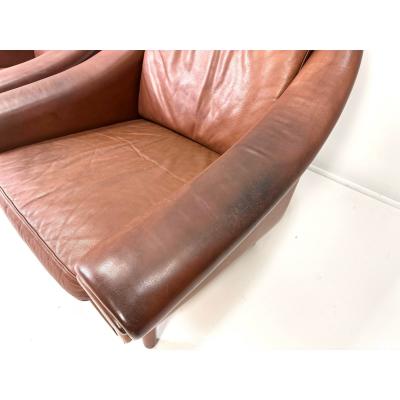  Erhardsen Andersen Pair of 1960s Danish Leather Lounge Chairs Attributed to Aage Christiansen