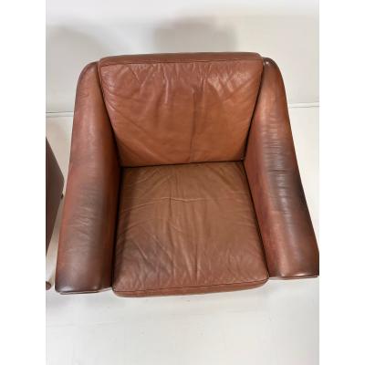  Erhardsen Andersen Pair of 1960s Danish Leather Lounge Chairs Attributed to Aage Christiansen