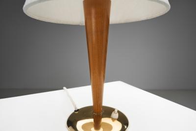  Erik Tidstrand Erik Tidstrand Model 29517 Table Lamp for Nordiska Kompaniet Sweden 1930s