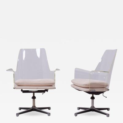  Erwine and Estelle Laverne Pair of Swivel Chairs Made of Lucite in Manner of Laverne