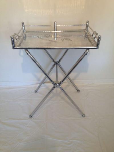  Everlast Metal Products Corporation Pair of Everlast Polished Aluminum Folding Bar Tray Tables