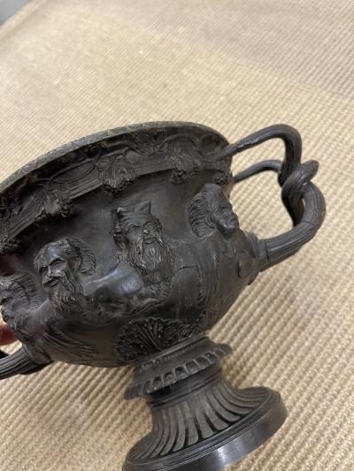  F Barbedienne Foundry XIX Century urne or bronze neo classic flower pot in the Barbedienne style