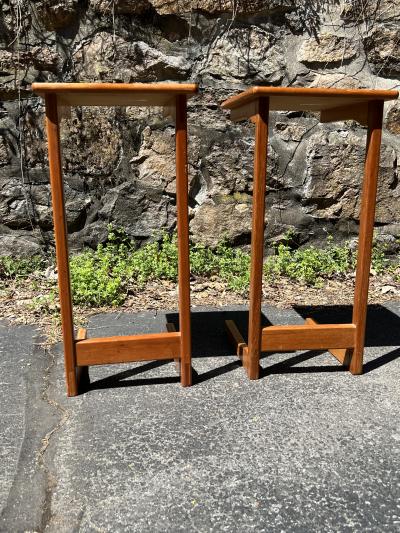  FBJ M bler DANISH MODERN MIXED WOODS PAIR OF SOFA END TABLES