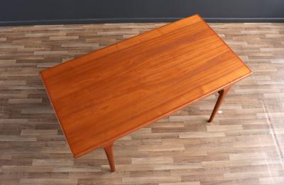  Faarup M belfabrik Danish Modern Expanding Teak Dining Table by Faarup Mobelfabrik