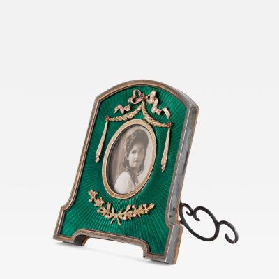  Faberg Faberg inspired green enamel and silver gilt picture frame