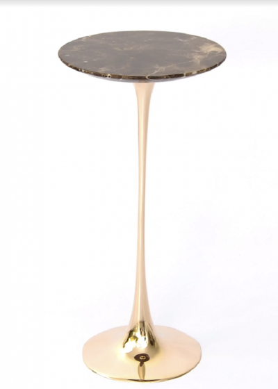  Fakasaka The Apple Drinks Stand by Fakasaka