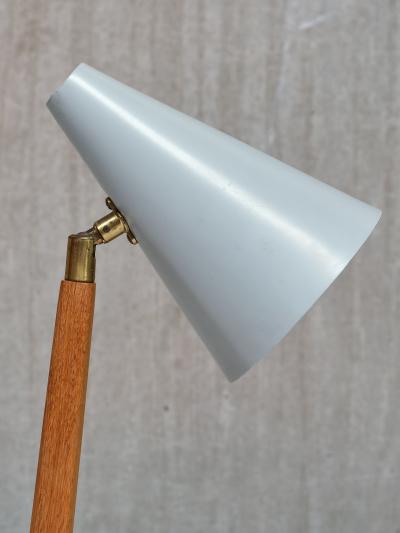 Falkenbergs Belysning Falkenbergs Belysning Table Desk Lamp in Oak Metal and Brass Sweden 1950s