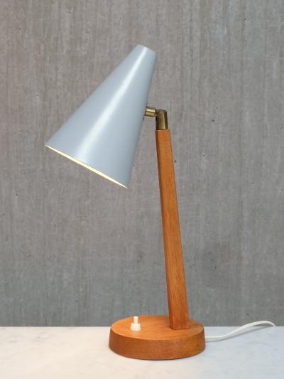  Falkenbergs Belysning Falkenbergs Belysning Table Desk Lamp in Oak Metal and Brass Sweden 1950s