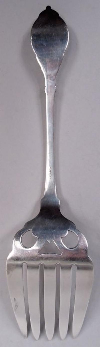  Farrington Hunnewell Farrington Hunnewell Medallion Boston Coin Silver Fish Serving Pair