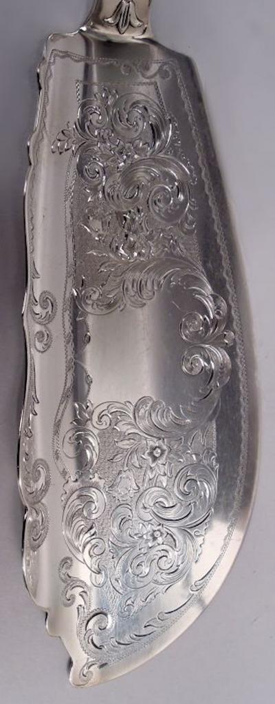  Farrington Hunnewell Farrington Hunnewell Medallion Boston Coin Silver Fish Serving Pair