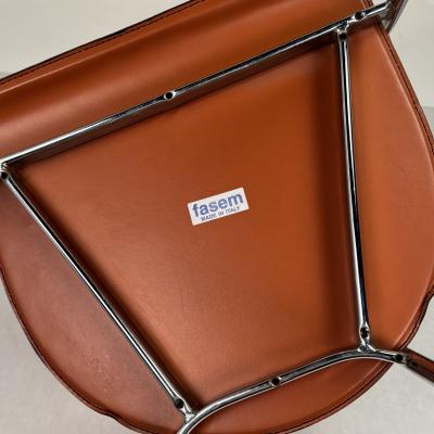  Fasem Pair of Vintage Cognac Leather P40 Chairs by Vegni Gualtierotti for Fasem
