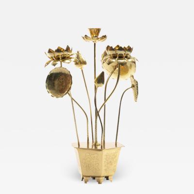  Feldman Lighting Co Feldman Chinoiserie Adjustable Brass Lotus Bouquet Sculpture circa 1970