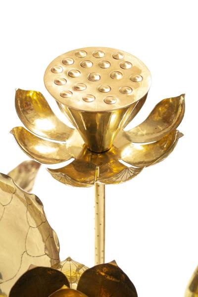  Feldman Lighting Co Feldman Chinoiserie Adjustable Brass Lotus Bouquet Sculpture circa 1970