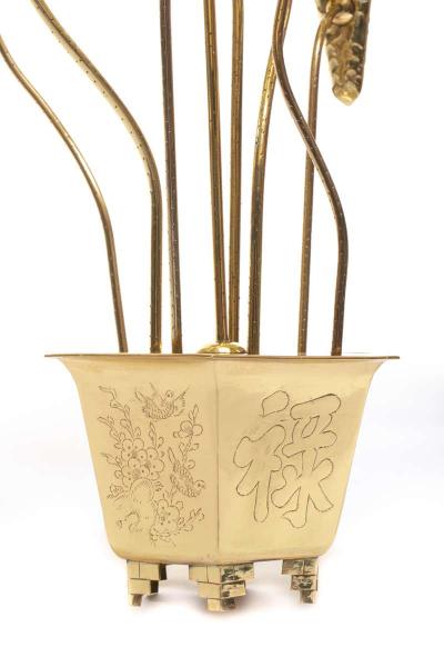  Feldman Lighting Co Feldman Chinoiserie Adjustable Brass Lotus Bouquet Sculpture circa 1970