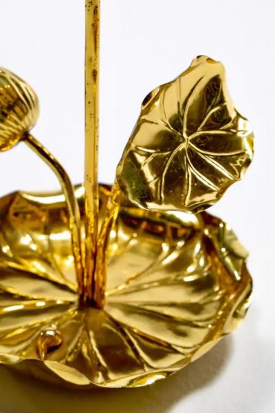  Feldman Lighting Co Petite Hollywood Regency Lotus Flower Lamp in Polished Brass by Feldman c 1960