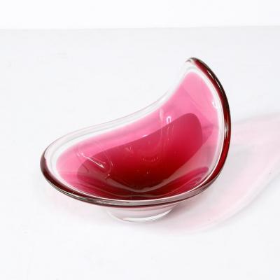  Flygsfors Coquill Mid Century Swedish Art Glass Centerpiece Ruby White Bowl by Flygsfors Coquill