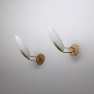  Fontana Arte FontanaArte Pair of 1950s Italian Brass Sconces with Almond Shaped Opaline Glass Shades
