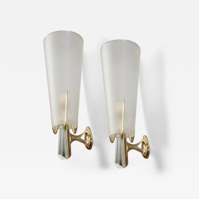  Fontana Arte Max Ingrand for Fontana Arte Pair of Rare Sconces in Crystal Brass Italy 1955
