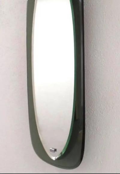  Fontana Arte Pair of Italian Murano Glass Shield Form Mirrors Max Ingrand Fontana Arte