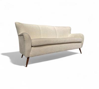  Forma Brazil Sofa in White Boucle Forma Brazil 1960s Lot 51