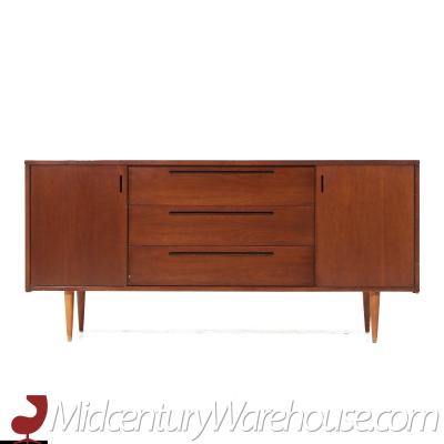  Founders Furniture Company Founders Style Mid Century Walnut Credenza