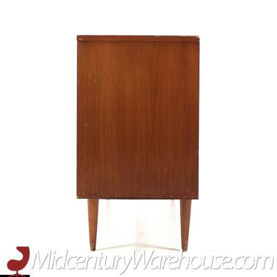  Founders Furniture Company Founders Style Mid Century Walnut Credenza