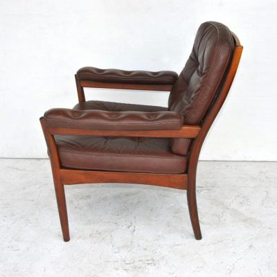  G te M bler N ssj G Mobel G Mobel G Mobel Scandinavian Walnut And Leather Lounge Chair
