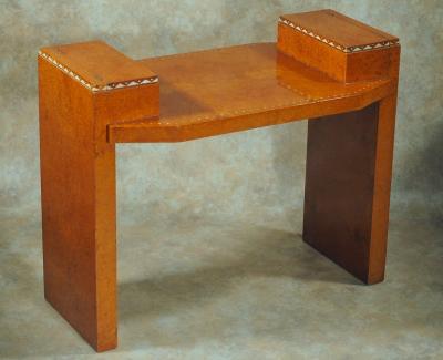  GEORGES de BARDYERE Georges de Bardyere end side table