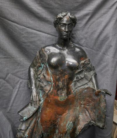  GY RGYI LANTOS BRONZE PATINATED NUDE WOMAN ON THE WAVE BY GY RGYI LANTOS