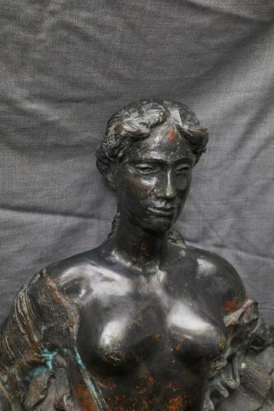  GY RGYI LANTOS BRONZE PATINATED NUDE WOMAN ON THE WAVE BY GY RGYI LANTOS