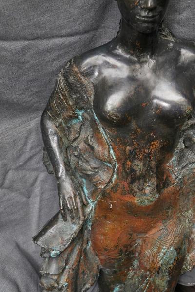  GY RGYI LANTOS BRONZE PATINATED NUDE WOMAN ON THE WAVE BY GY RGYI LANTOS