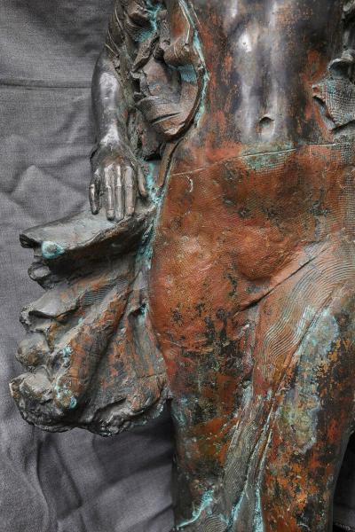  GY RGYI LANTOS BRONZE PATINATED NUDE WOMAN ON THE WAVE BY GY RGYI LANTOS
