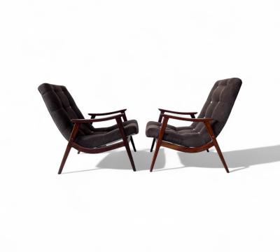  Gelli Ind stria de M veis Pair of Canoa Armchairs in Wood Fabric Gelli 1960s Lot 508