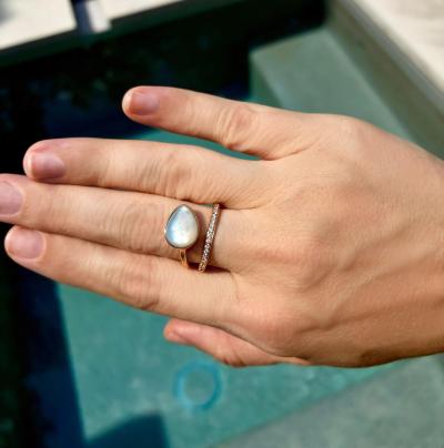  Gellner Mother of Pearl Brilliant White Diamond Rose Gold Loop Ring Gellner 2025