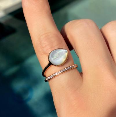  Gellner Mother of Pearl Brilliant White Diamond Rose Gold Loop Ring Gellner 2025